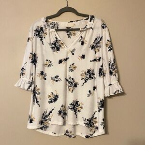 MELLODAY Floral Blouse Size Large - White and Black
